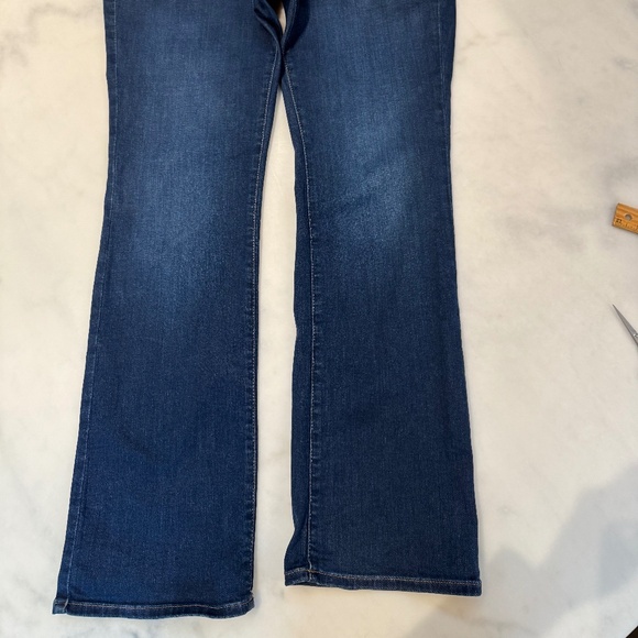 NYDJ Women’s Jeans- Barbara -Bootcut- Size 12 X 32” inseam, Deep indigo blue - Picture 4 of 7